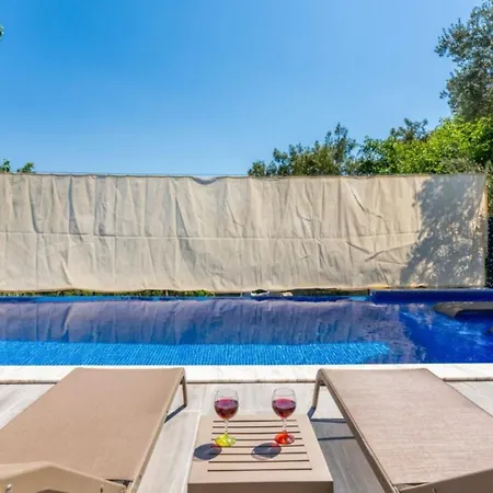 Islamlar Village 2 Bedroom 9346 * Kalkan